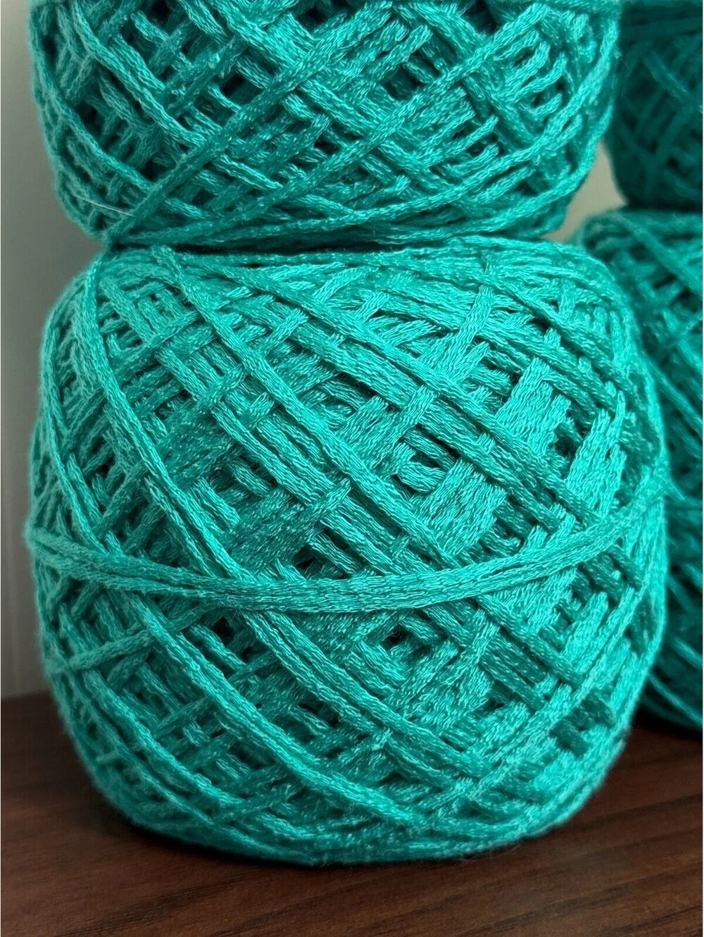 Reclaimed Acrylic Worsted Yarn – 1037 Yards – Bright Turquoise / Teal (4 Cakes)